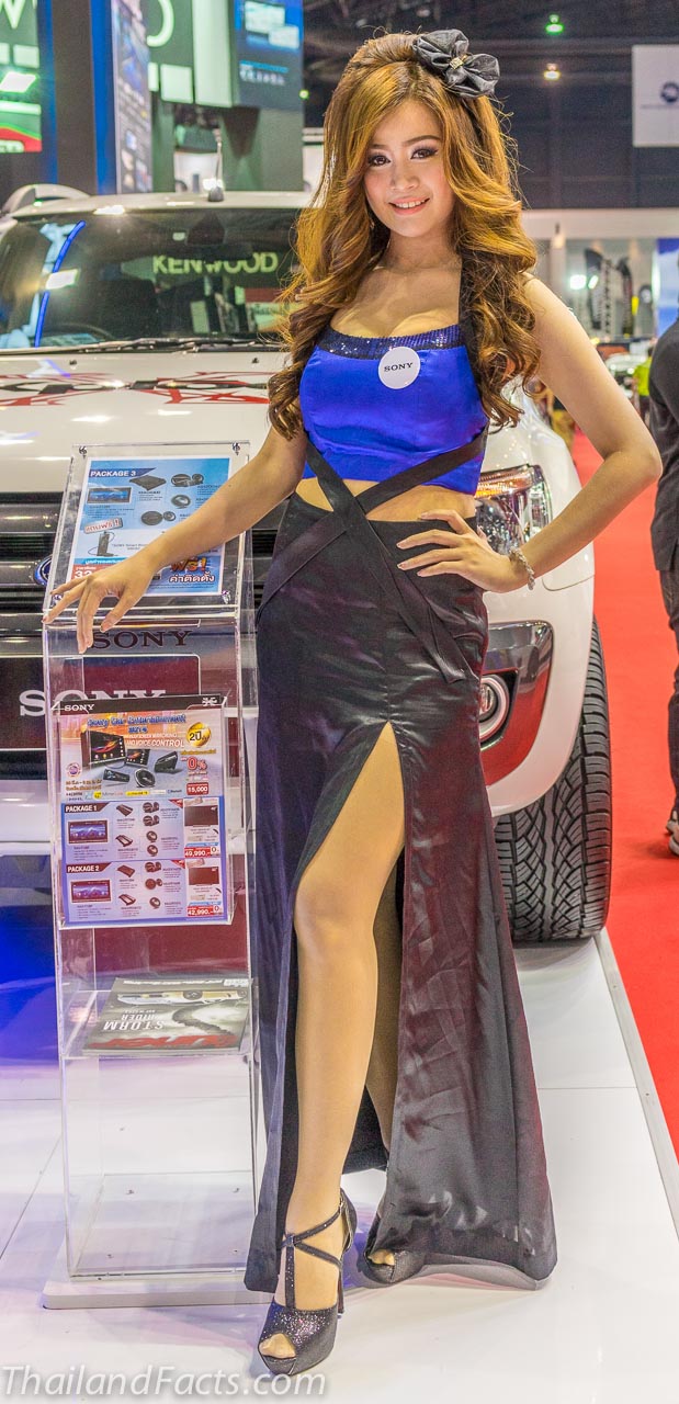 Models-Bangkok-Motor-Show-2014-IMPACT-Thailand-16
